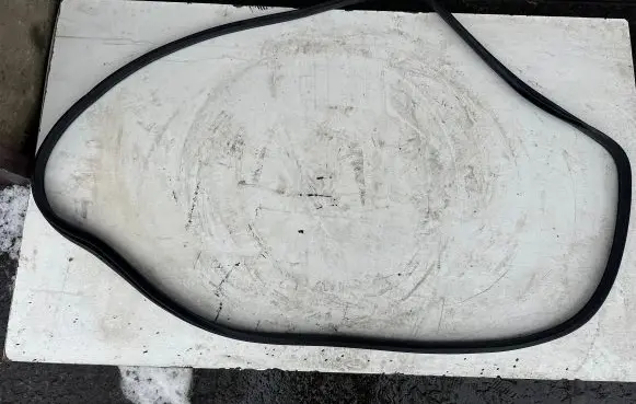 Hyundai i30 Rear door rubber seal (on body) 