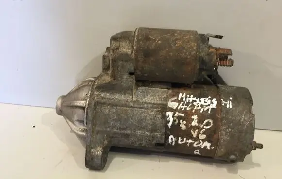 Mitsubishi Galant Starter motor M000T71581