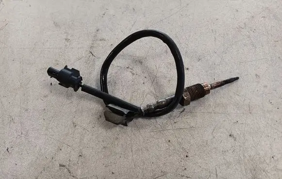 BMW 5 F10 F11 Exhaust gas temperature sensor 8509963