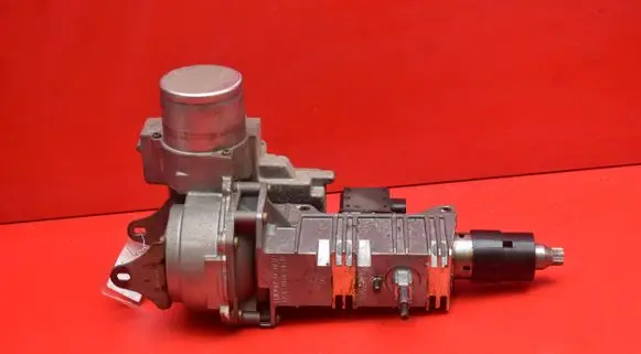 Renault Megane II Power steering pump 8200246631B