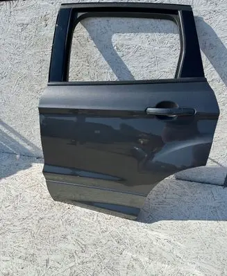 Ford Kuga II Rear door
