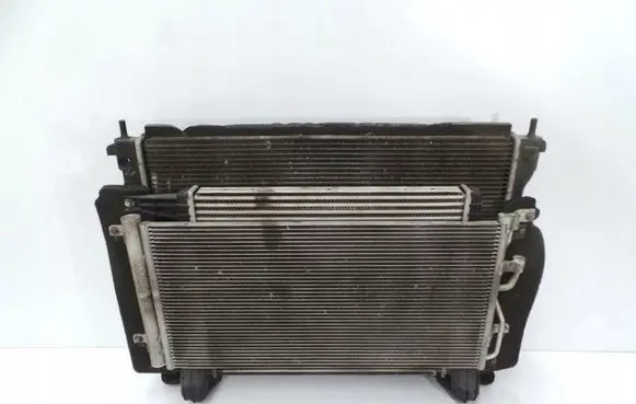 Opel Antara Radiator set 95102335