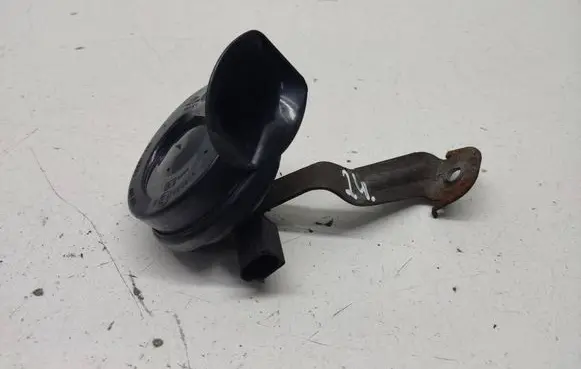 Volkswagen PASSAT B6 Horn signal 3C0951182A 3C0951182 3C0951221