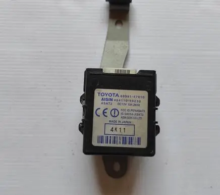 Toyota Prius (XW20) Door control unit/module 8999147010 48411010230 3833AASAT2