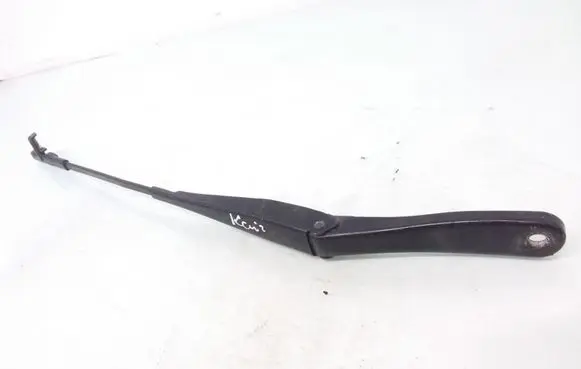 Opel Astra H Front wiper blade arm 13111219