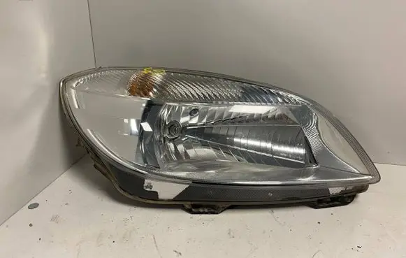 Skoda Fabia Mk2 (5J) Headlight/headlamp 155665