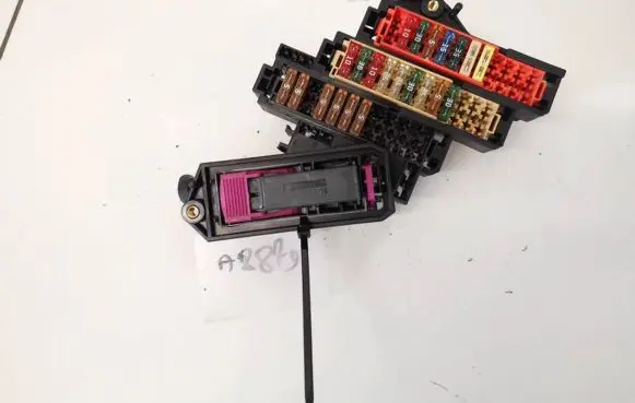 Sensor