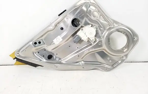 Mercedes-Benz E W212 Rear door window regulator with motor A2129001227 A2128201202