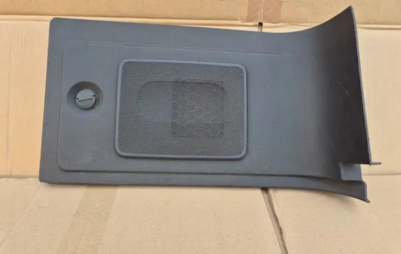 Mercedes-Benz Vito Viano W639 Front door seat control surround trim 