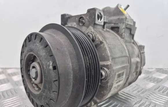 Mercedes-Benz E W212 Air conditioning (A/C) compressor (pump) A0022304511 0080698586 Z0006615D