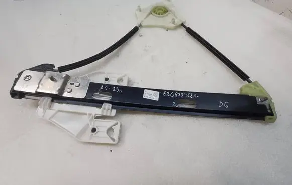 Audi A1 Rear door window regulator with motor 82G839462A AU27001016