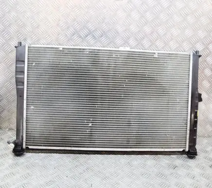 KIA Carnival Coolant radiator 0K55215200