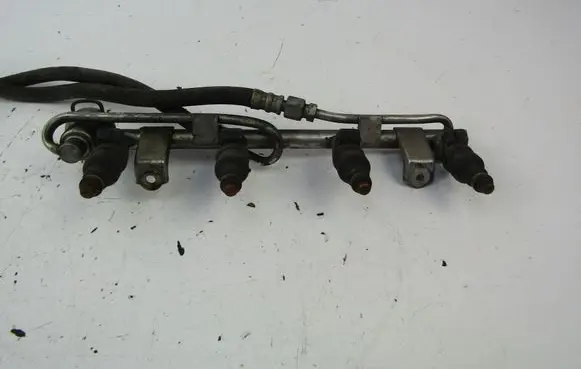 Audi A4 S4 B5 8D Fuel main line pipe 