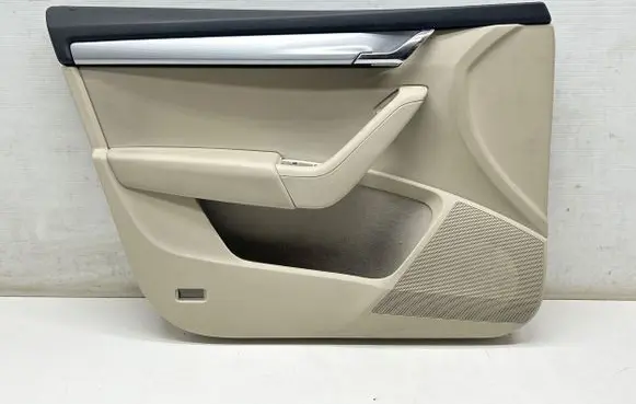 Skoda Octavia Mk3 (5E) Front door card panel trim 5E0867171D 5E1867013E 5E0837973