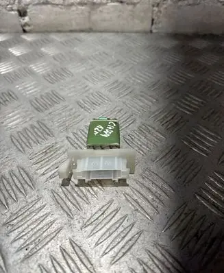 Volkswagen Caddy Heater blower motor/fan resistor
