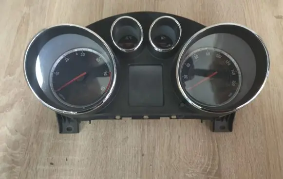 Opel Insignia A Speedometer (instrument cluster) 365903926
