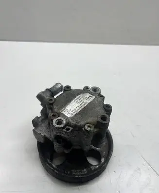 Peugeot 607 Power steering pump 9636086680 7617955502