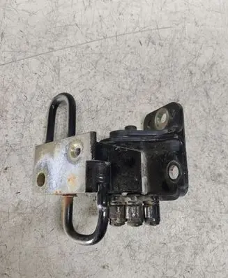 Audi A6 S6 C6 4F Front door lower hinge 
