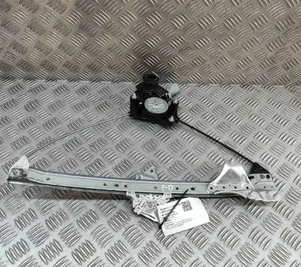 Toyota RAV 4 (XA50) Front door window regulator with motor 0620205501 6980142070
