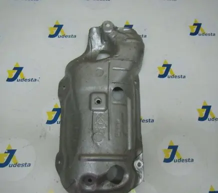 Opel Insignia A Heat shield in engine bay 55562332