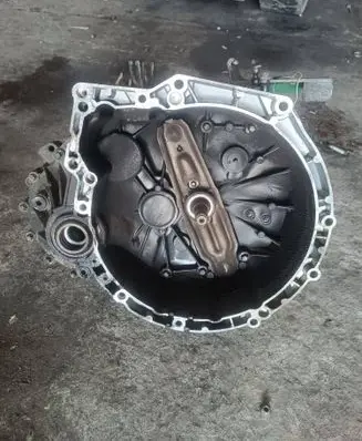 Mini One - Cooper R57 Manual 6 speed gearbox 7568724