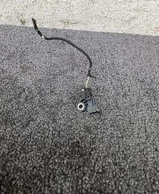 Mercedes-Benz GLC X253 C253 Airbag deployment crash/impact sensor A2139051300 869108