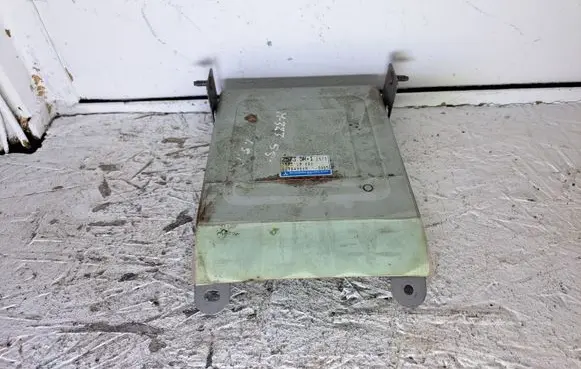 Acura ILX Engine control unit/module Z57318881 E2T84986M Z5735R1