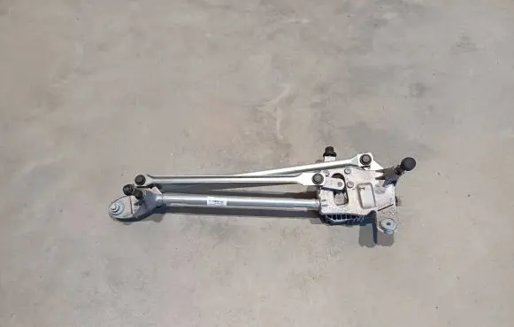Ford Kuga III Front wiper linkage and motor W000107337C W000105472 W000107332