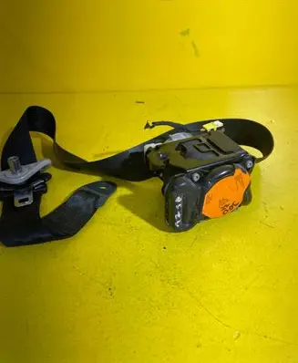 Peugeot Partner Seat belt trim RZ3R1P3K5