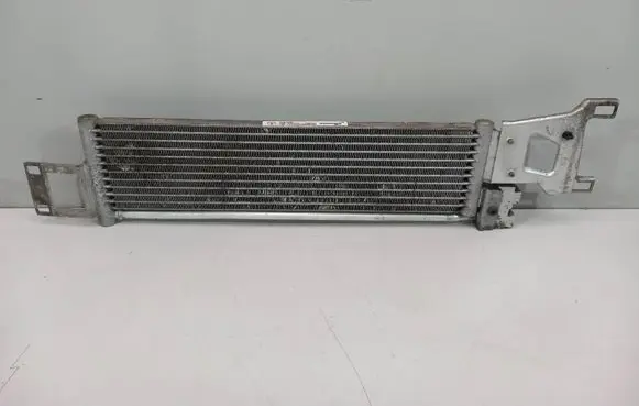 Mercedes-Benz CLS C218 X218 Transmission/gearbox oil cooler A2125002200