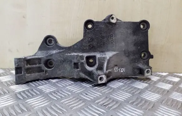Volkswagen Touran I Generator/alternator bracket 03G903143A