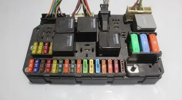 Jaguar XJ X351 Fuse box set 518987029