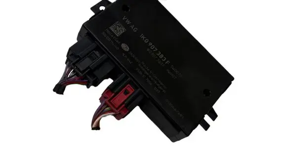 Volkswagen PASSAT B6 Tow bar trailer control unit/module 1K0907383F 5DS01015440