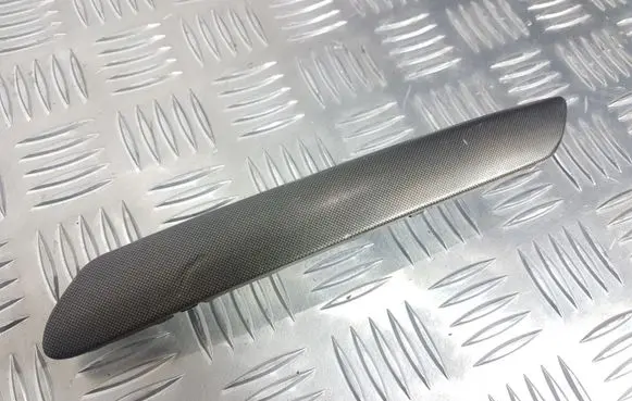 Volkswagen PASSAT B5.5 Rear door handle cover 3B4867372B