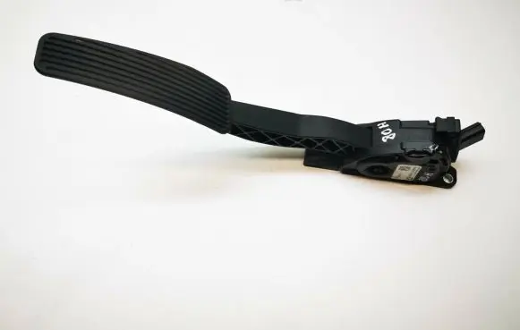 Chrysler 300 - 300C Accelerator throttle pedal 04861715AA
