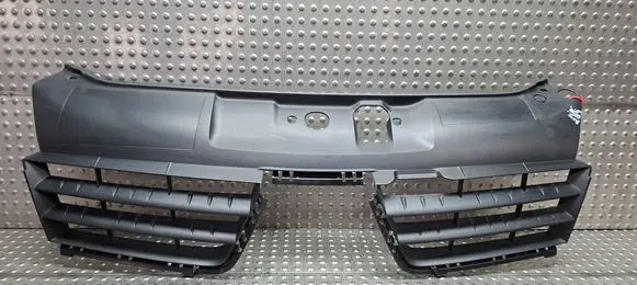 Renault Clio II Front grill S26279289 8200638050