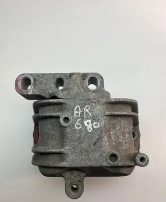 Seat Altea Engine mount bracket 1K0199262 1K0199262BB