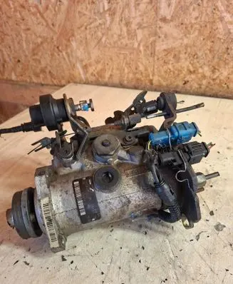 Peugeot 306 Fuel injection high pressure pump R8445B134F 277414FSF