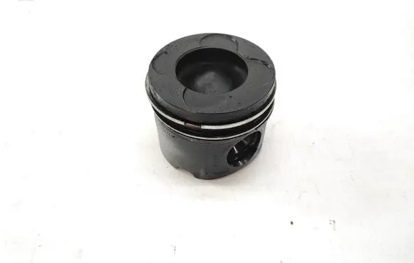 BMW 3 E90 E91 Piston 0840C