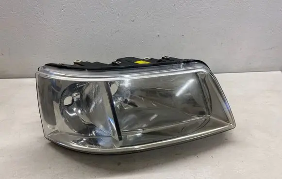 Volkswagen Transporter - Caravelle T5 Headlight/headlamp 7H1941016S 0301191302 13661367