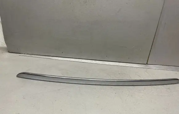Volvo S40, V40 Tailgate trim 30899300