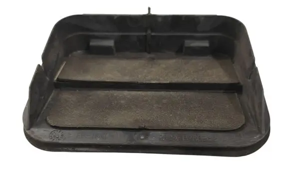 Tesla Model S Quarter panel pressure vent B280B62