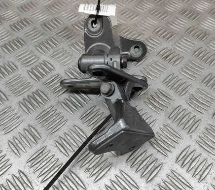 Mercedes-Benz A W176 Rear door hinge set A1767300537 A1767300337