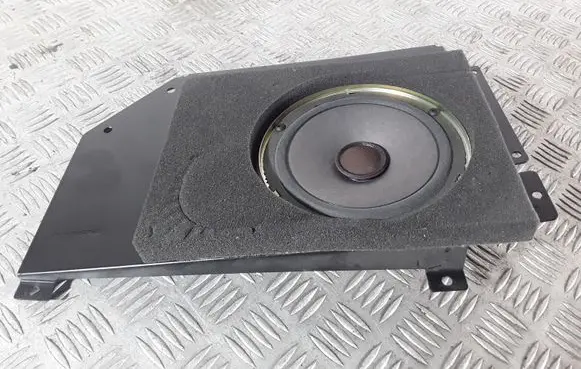 Aston Martin DB7 Subwoofer speaker SPB7974697 DAC11072 91600426301