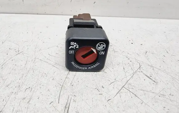 Citroen DS7 Crossback Passenger airbag on/off switch 9641391277 96413912ZD