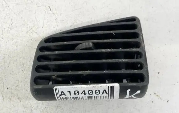Volkswagen PASSAT B4 Dashboard side air vent grill/cover trim 3A1819719
