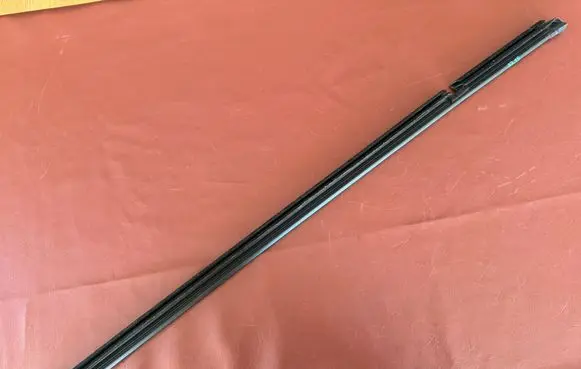 Volkswagen Touran III Rear door glass trim molding 5TA839480