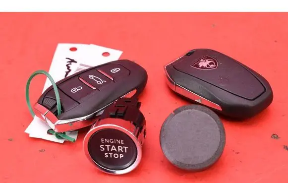 Jaguar XJ X308 Ignition lock 9827206180