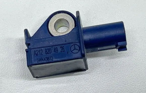 Mercedes-Benz E W212 Airbag deployment crash/impact sensor A2128204926 5WK43872