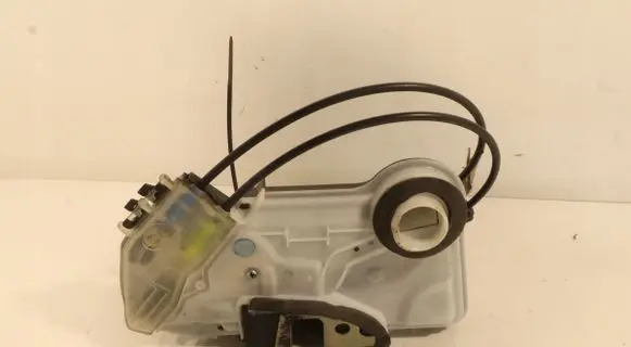 Toyota Aygo AB40 Front door lock